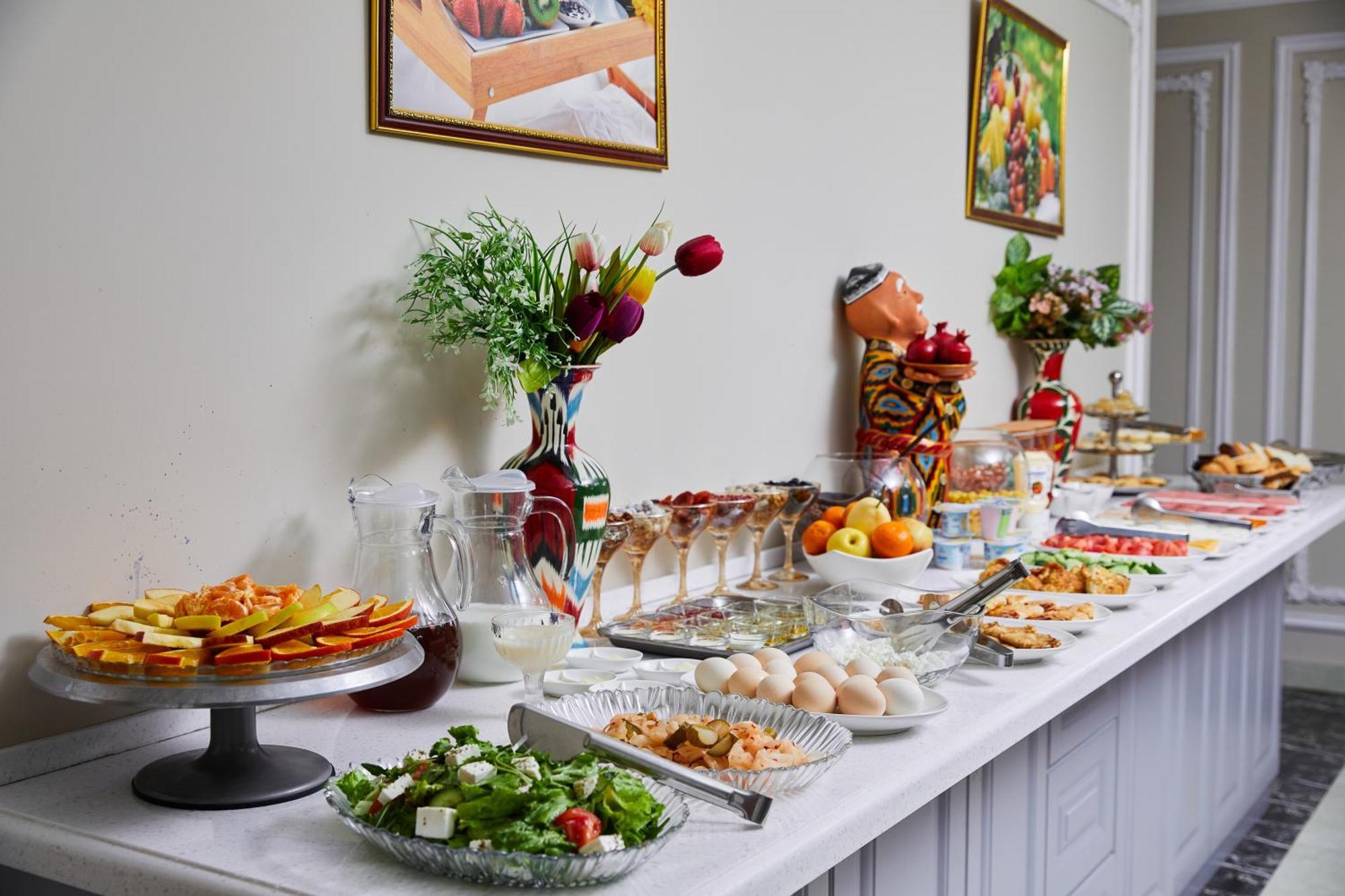 Art Plaza Hotel Tashkent Bagian luar foto