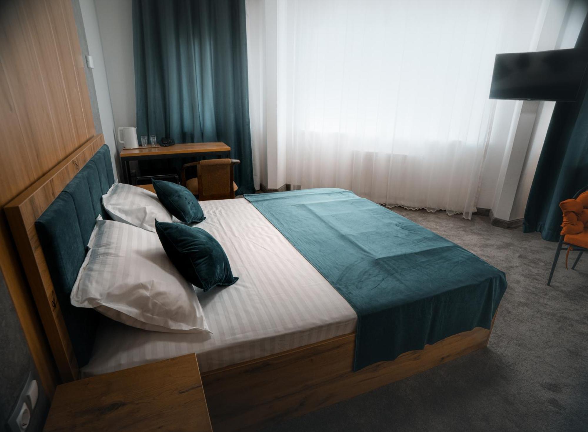 Art Plaza Hotel Tashkent Bagian luar foto