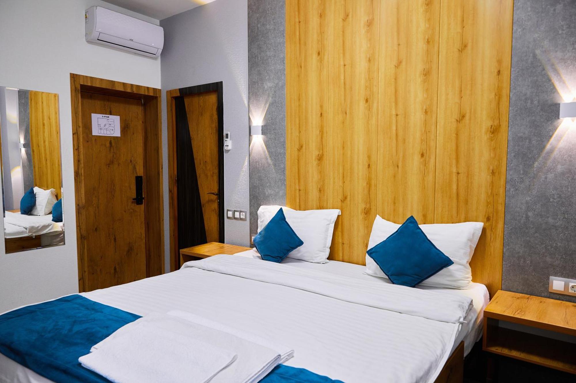 Art Plaza Hotel Tashkent Bagian luar foto