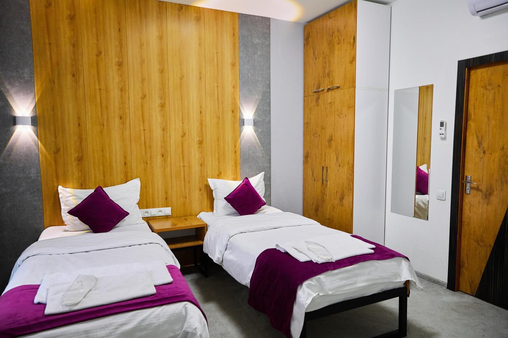 Art Plaza Hotel Tashkent Bagian luar foto