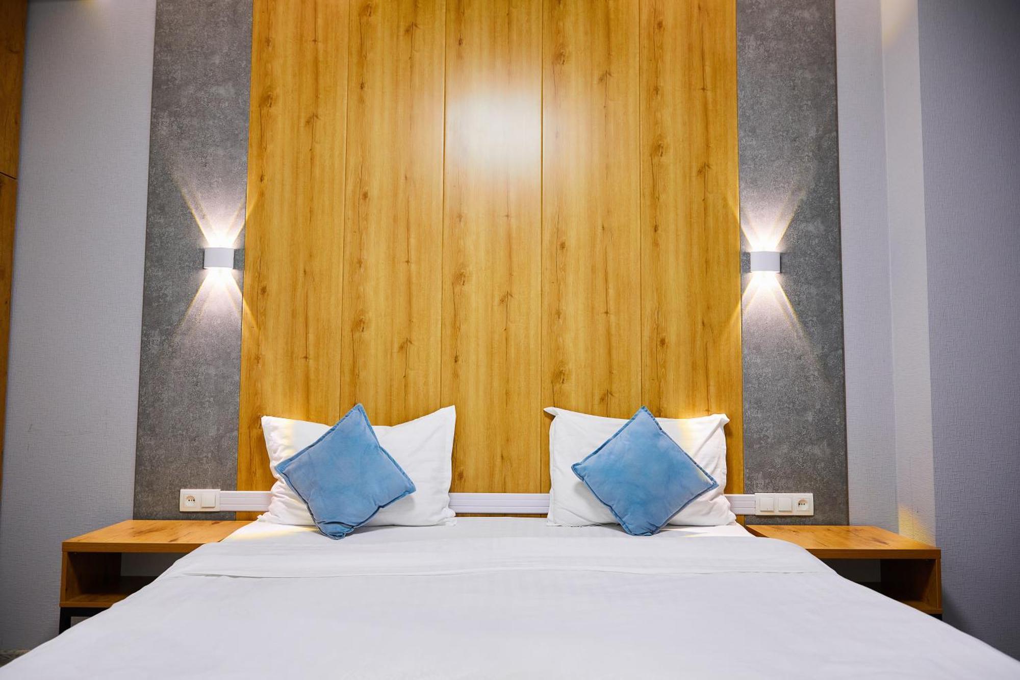 Art Plaza Hotel Tashkent Bagian luar foto