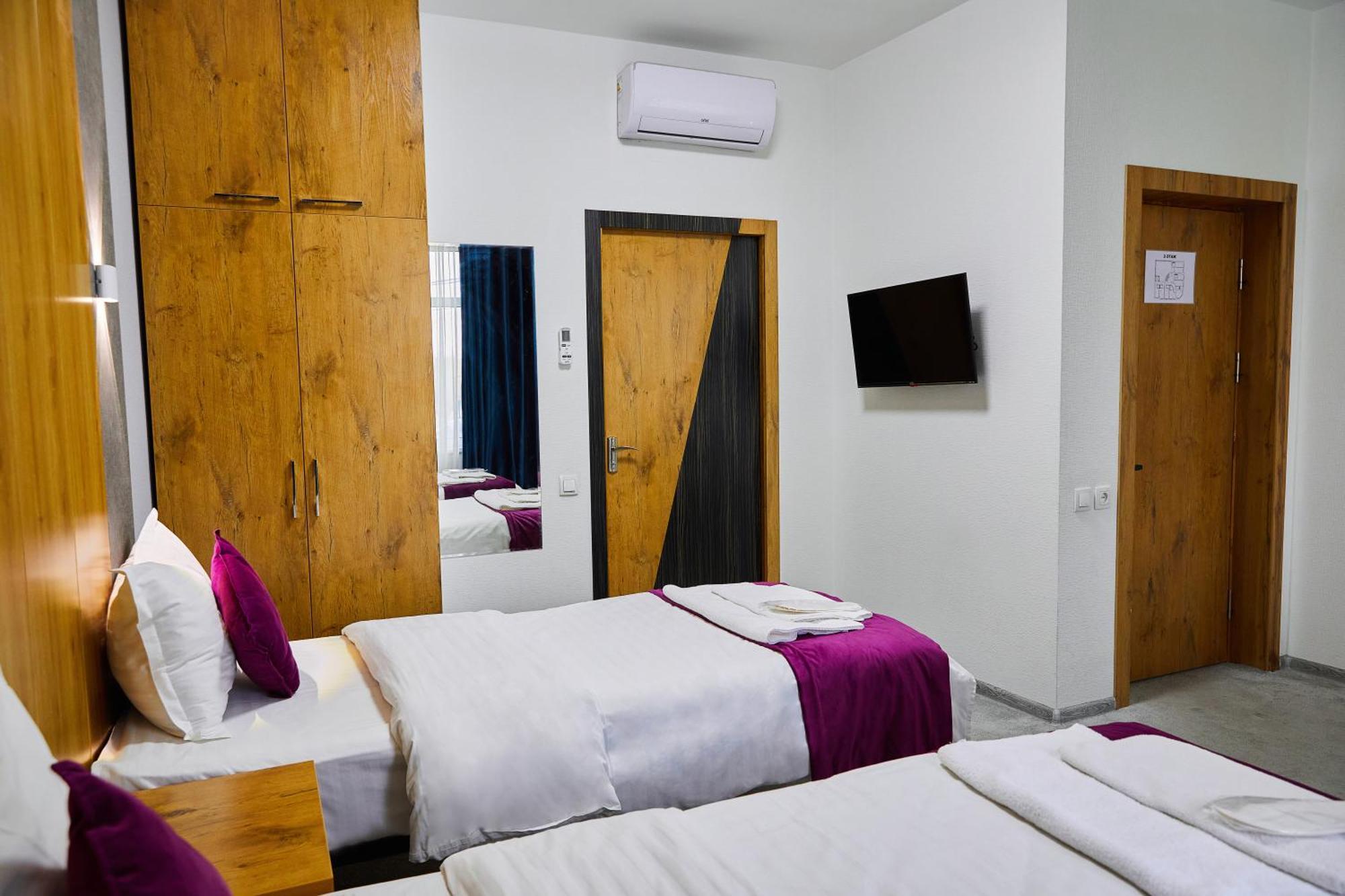 Art Plaza Hotel Tashkent Bagian luar foto