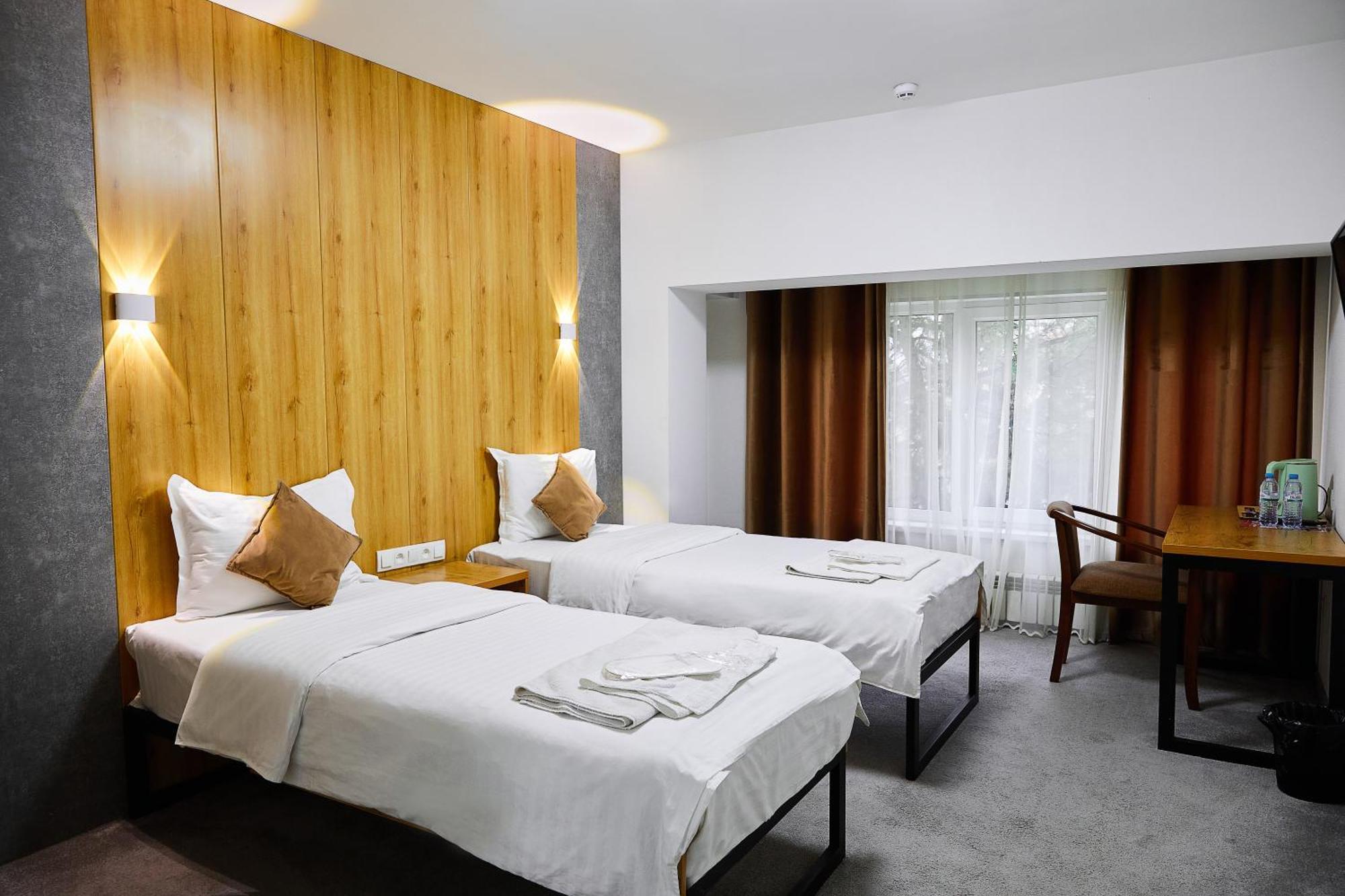 Art Plaza Hotel Tashkent Bagian luar foto
