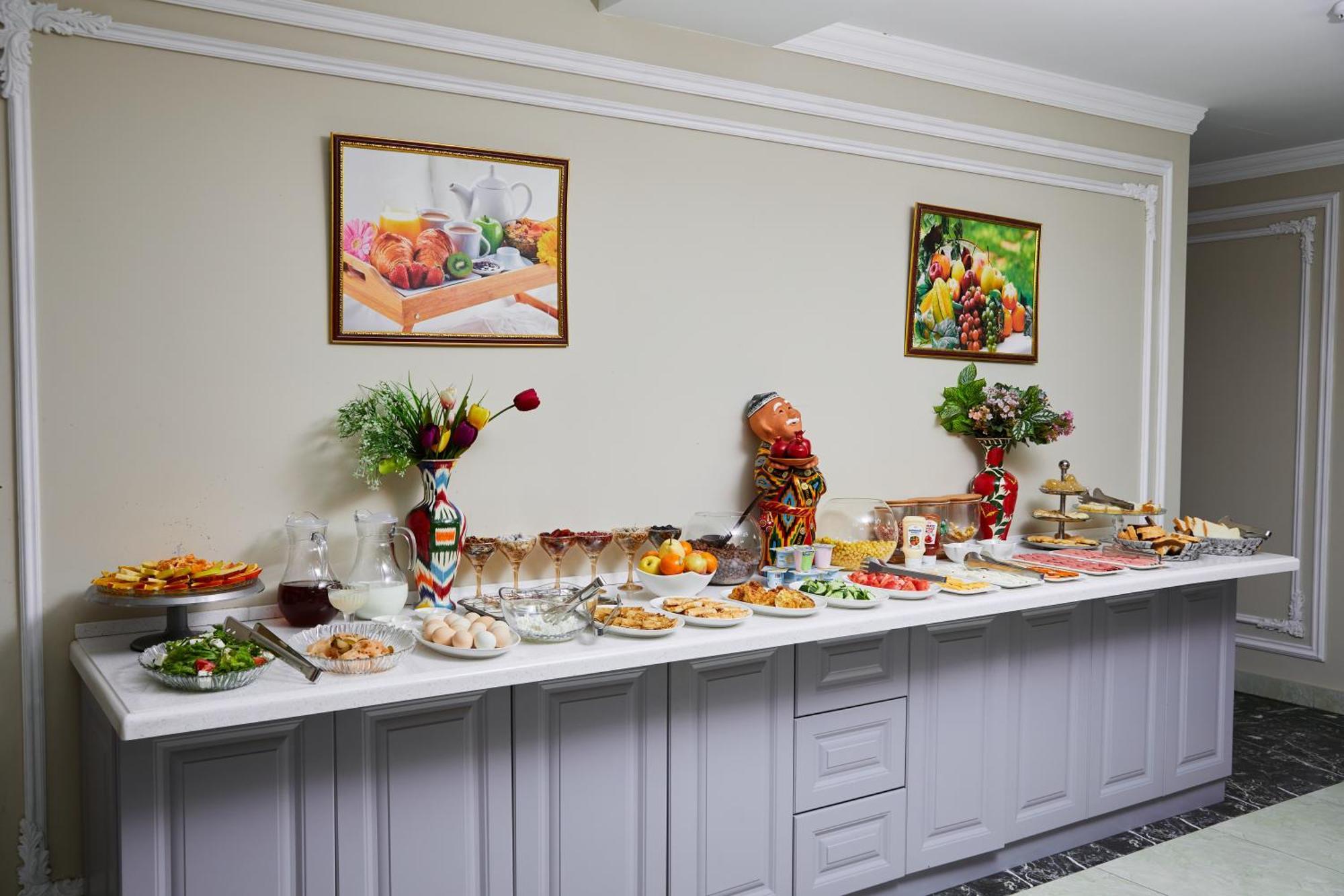 Art Plaza Hotel Tashkent Bagian luar foto